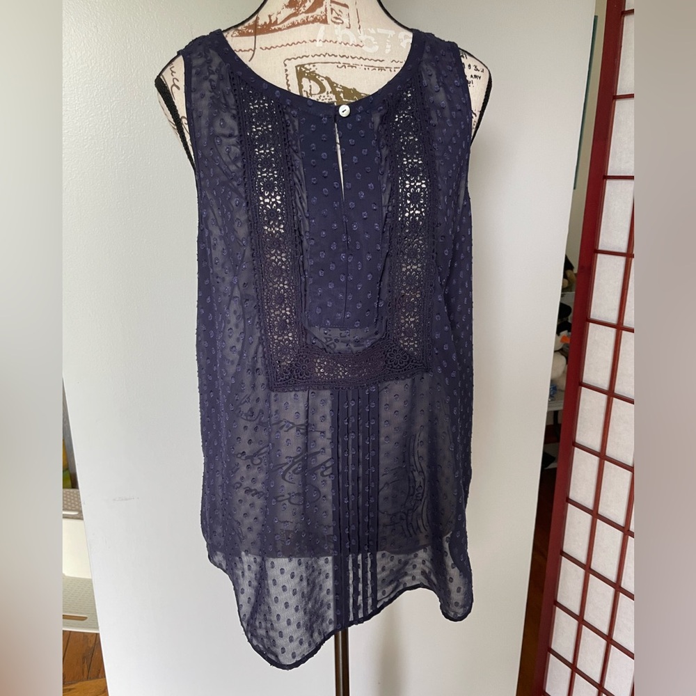 Daniel Rainn Navy Sleeveless Top, size M